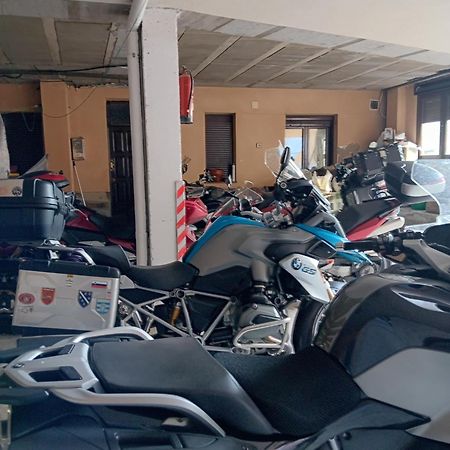 Hotel Alina Cangas De Narcea Dış mekan fotoğraf