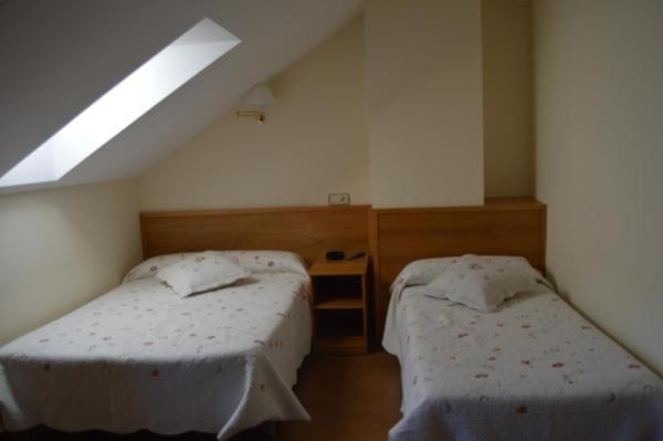 Hotel Alina Cangas De Narcea Dış mekan fotoğraf
