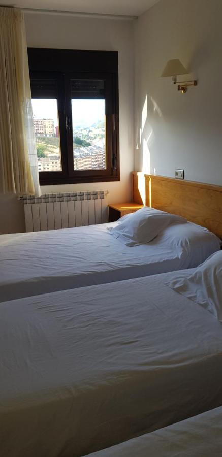 Hotel Alina Cangas De Narcea Dış mekan fotoğraf