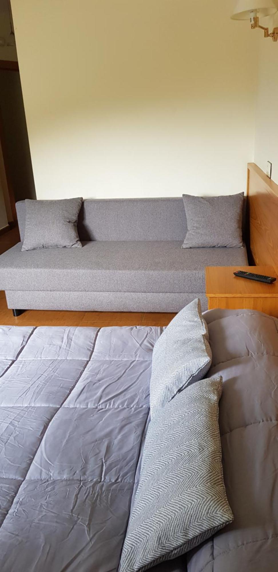 Hotel Alina Cangas De Narcea Oda fotoğraf